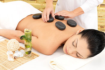 Wellness Hot Stone Massage